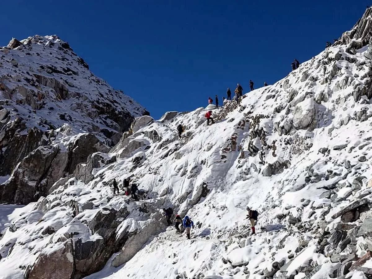 Cho La Pass Trek