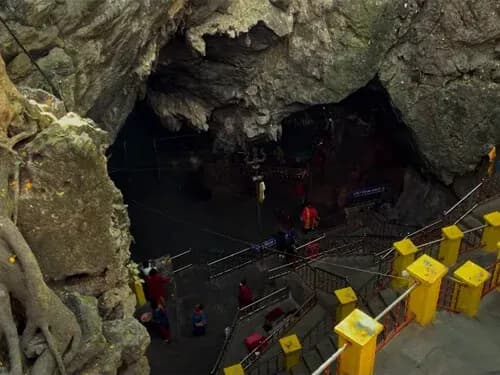 Halesi Maratika Cave Tour