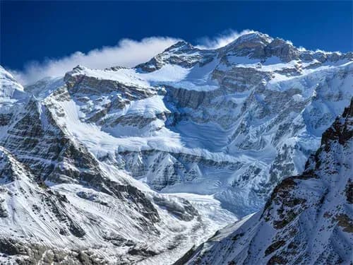Kanchenjunge Region Trekking
