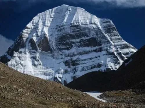 Mount Kailash tour via Kyirong